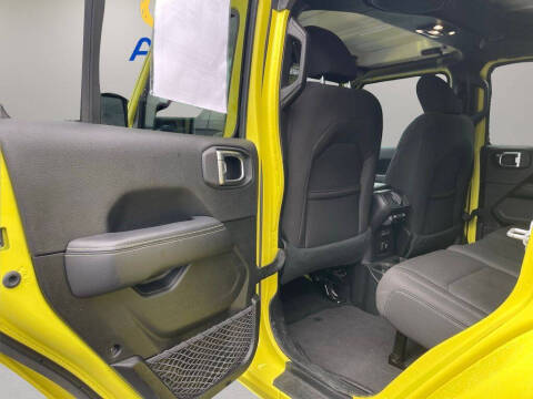 2023 Jeep Wrangler Sahara