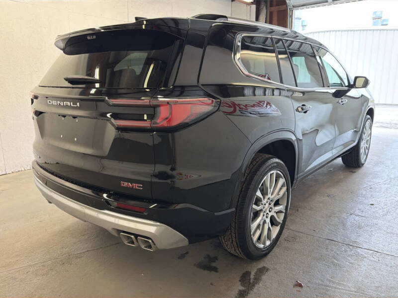2026 GMC Acadia Denali