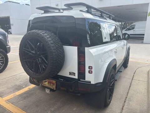 2023 Land Rover Defender