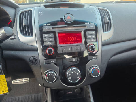 2010 Kia Forte Koup SX