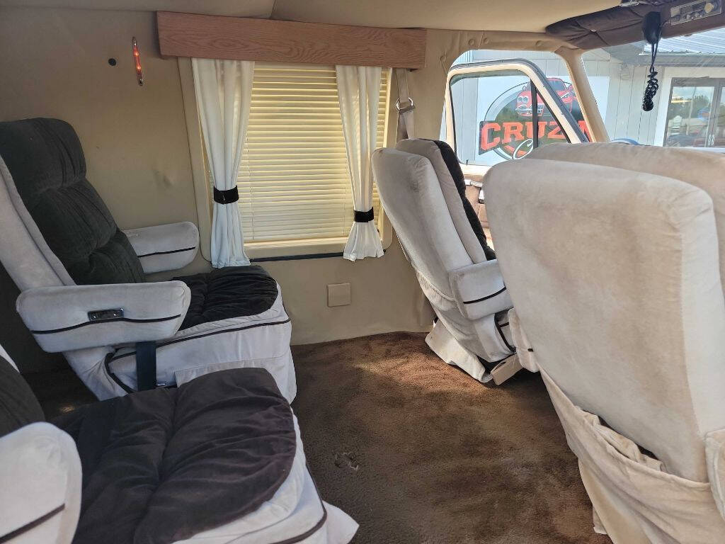 1984 Ford E-Series 59