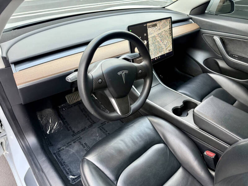 2020 Tesla Model 3 Standard Range Plus