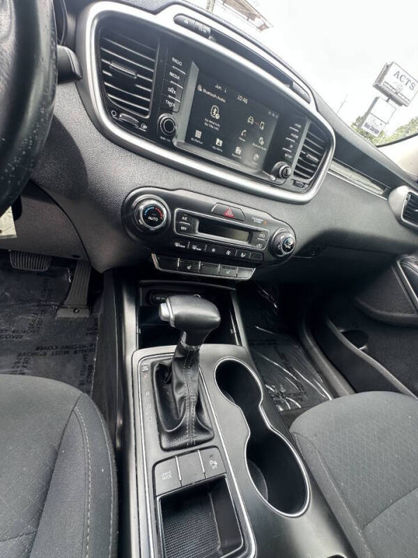 2019 Kia Sorento LX