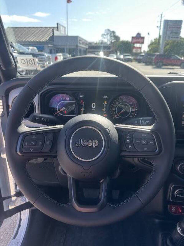2026 Jeep Gladiator Willys