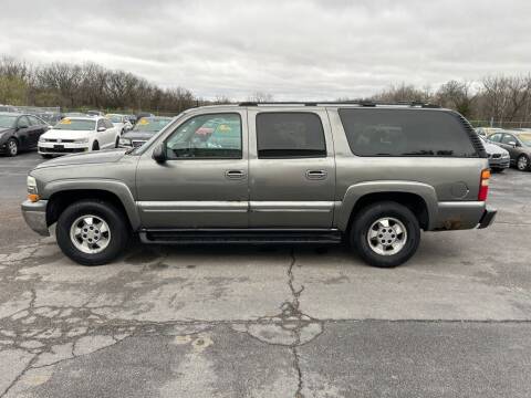 2002 Chevrolet Suburban for sale at CARS PLUS CREDIT in Independence MO