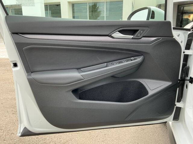 2025 Volkswagen Golf GTI Autobahn