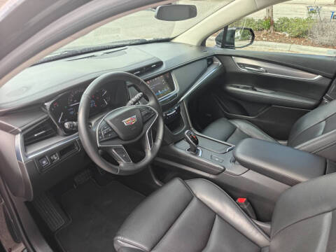 2018 Cadillac XT5 Luxury