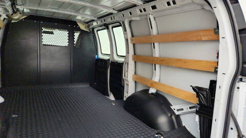 2025 Chevrolet Express 2500