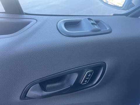 2025 Ford Transit 250