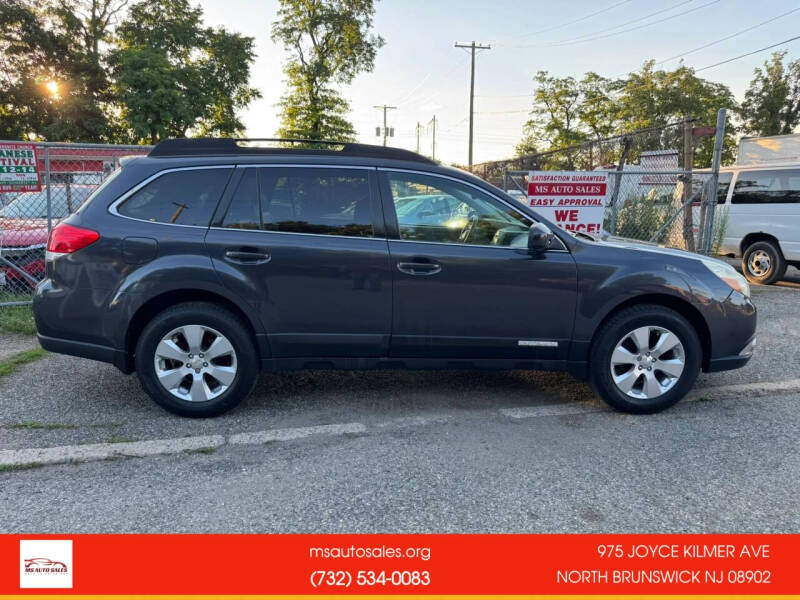 2011 Subaru Outback 2.5i Limited