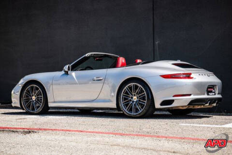 2017 Porsche 911 Carrera