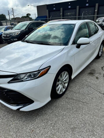 2019 Toyota Camry LE