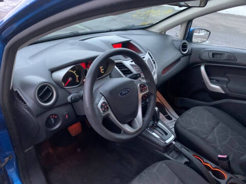 2011 Ford Fiesta SE