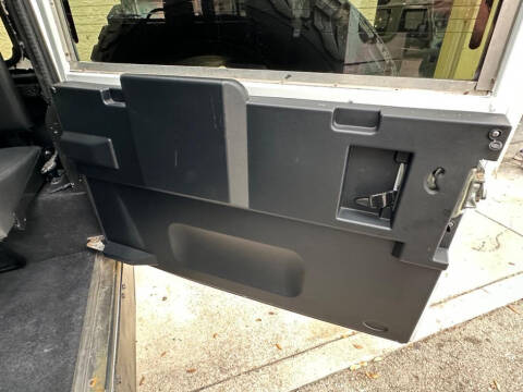 1992 Land Rover Defender