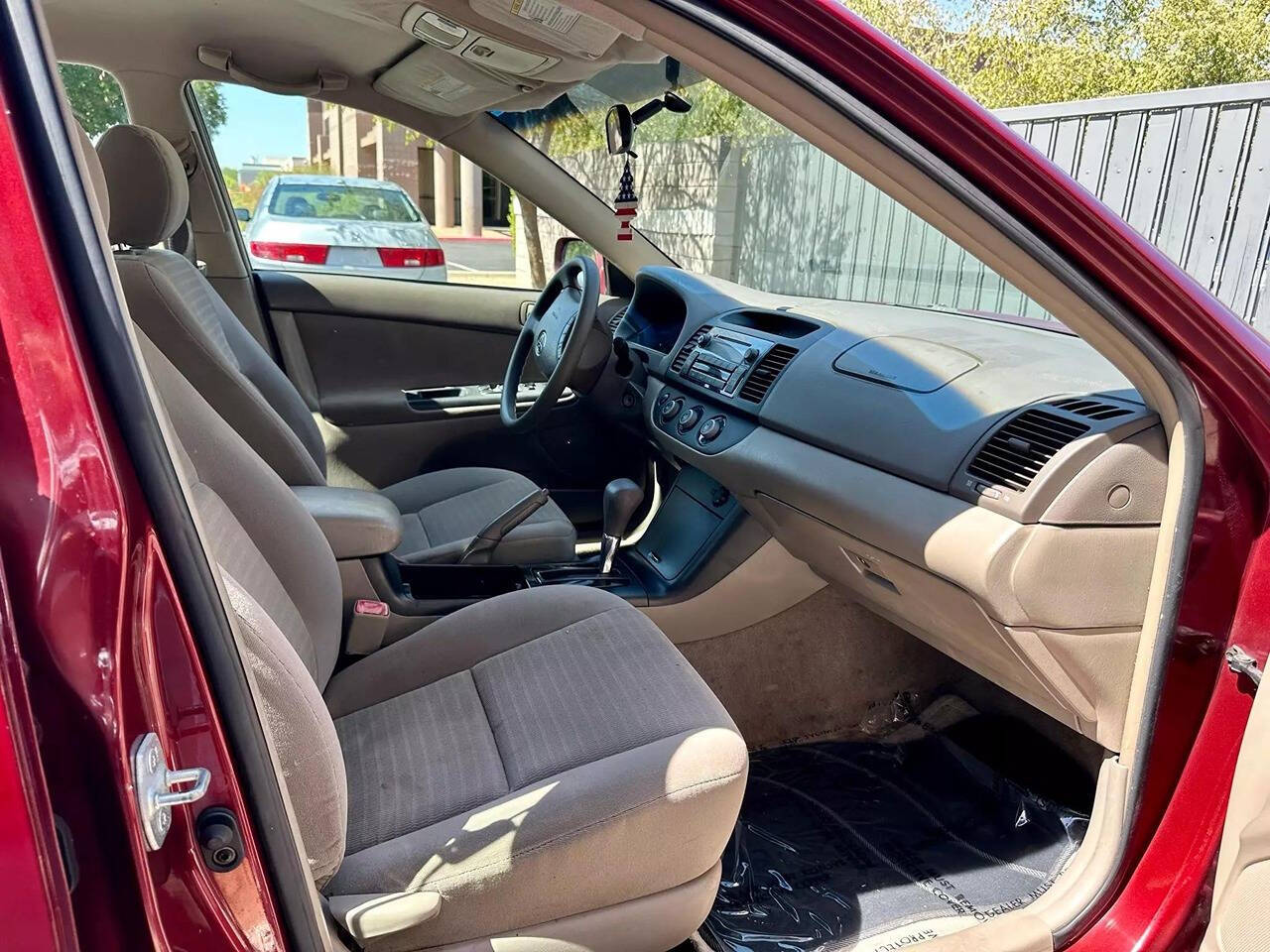 2005 Toyota Camry for sale at HUDSONS AUTOS in Gilbert, AZ