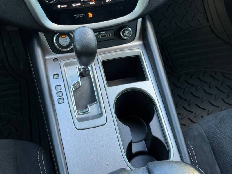 2022 Nissan Murano S