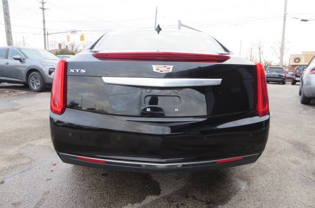 2017 Cadillac XTS Pro Livery