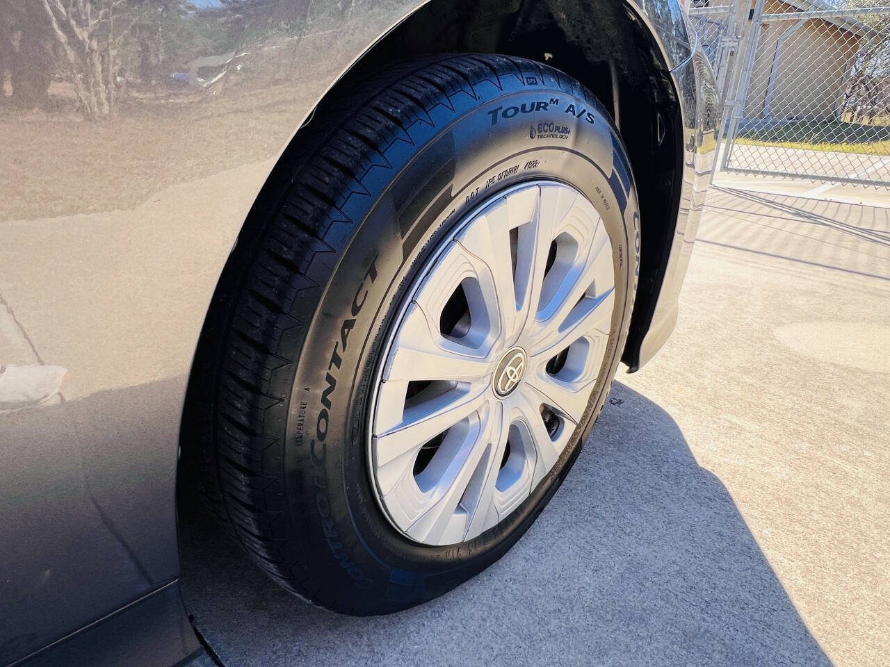 Used Car 2020 Toyota Prius  Le 4dr Hatchback For Sale Under $20,000 In Austin, Texas