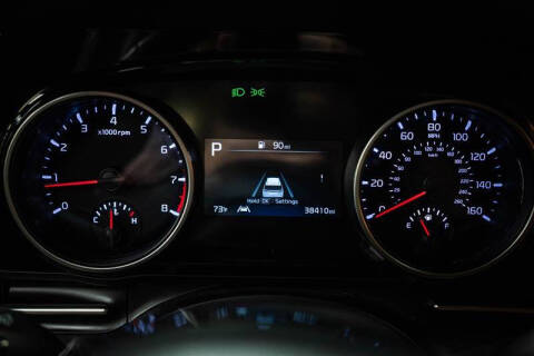 2023 Kia Carnival EX