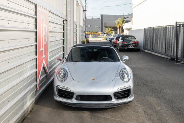 2014 Porsche 911 28