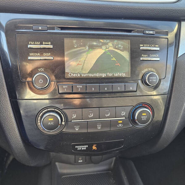 2016 Nissan Rogue S