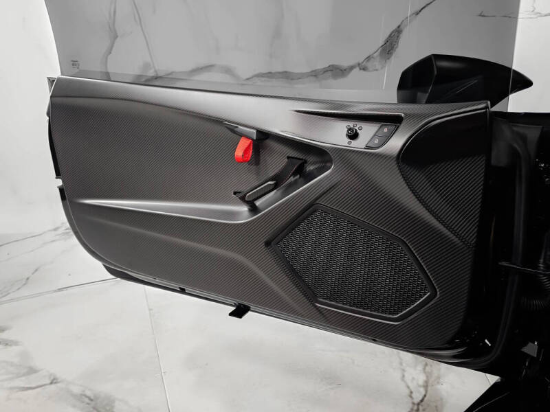 2023 Lamborghini Huracan STO