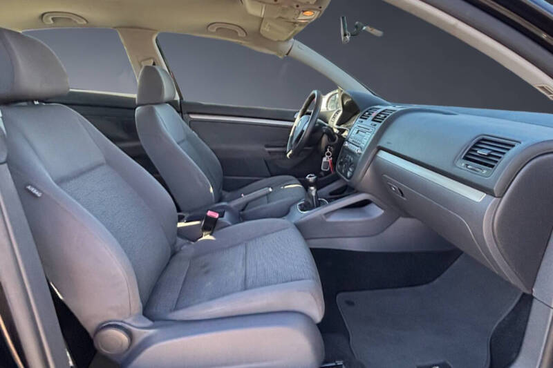 2008 Volkswagen Rabbit S