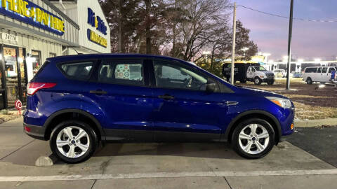 2016 Ford Escape S