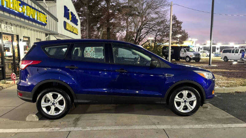 2016 Ford Escape S
