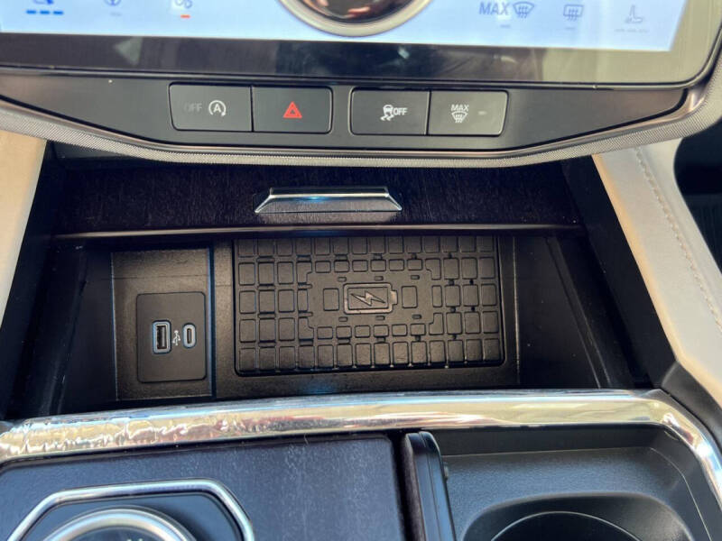 2023 Ford Expedition MAX Platinum