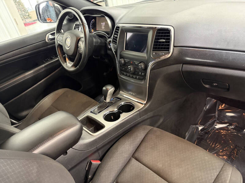 2018 Jeep Grand Cherokee Laredo