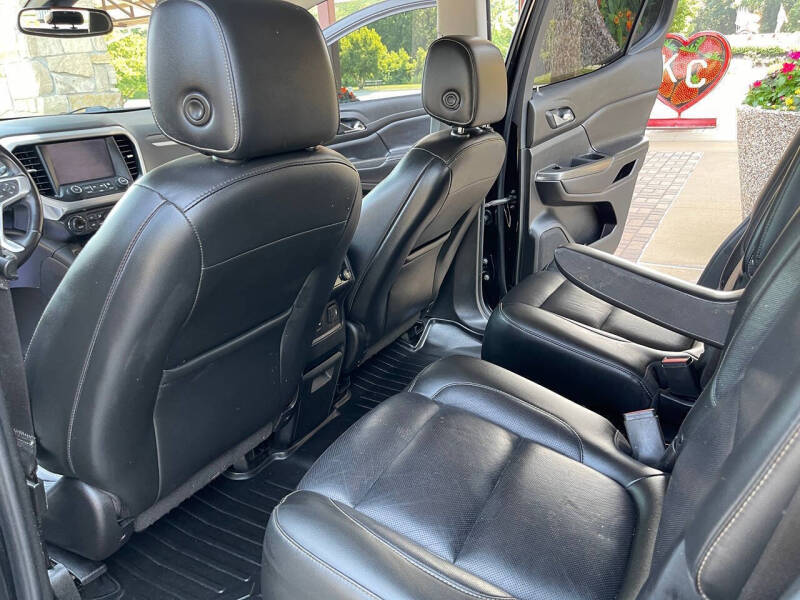2019 GMC Acadia SLT-1