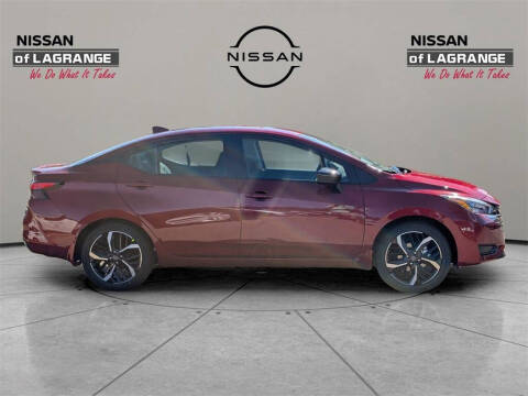 2025 Nissan Versa SR