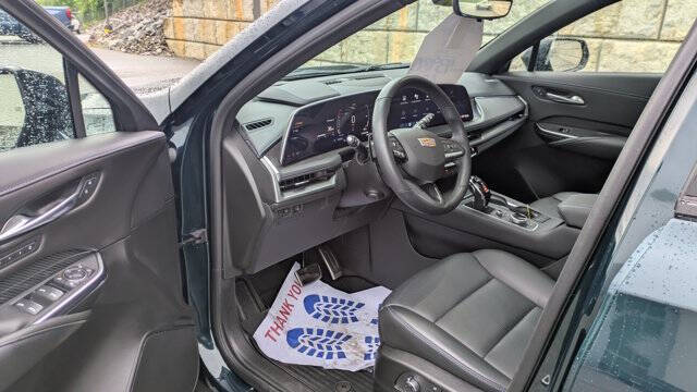 2024 Cadillac XT4 Sport