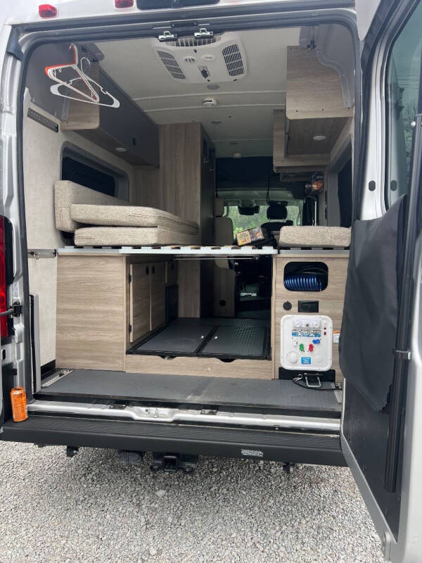 2023 Winnebago Solis 59PX