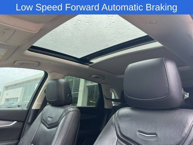 2019 Cadillac XT5 Premium Luxury