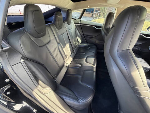 2016 Tesla Model S 70