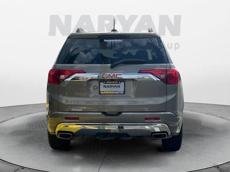 2019 GMC Acadia Denali