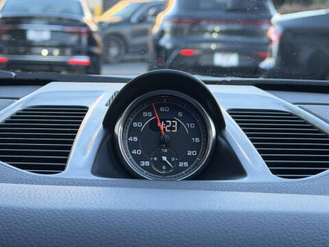 2017 Porsche 911 Carrera