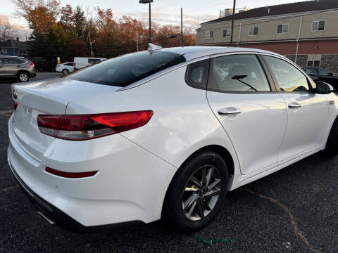2019 Kia Optima LX
