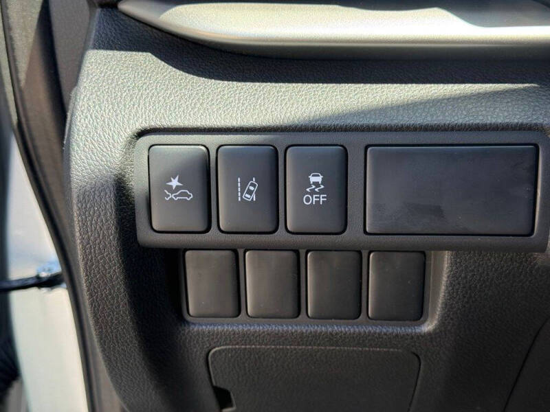 2026 Mitsubishi Eclipse Cross ES