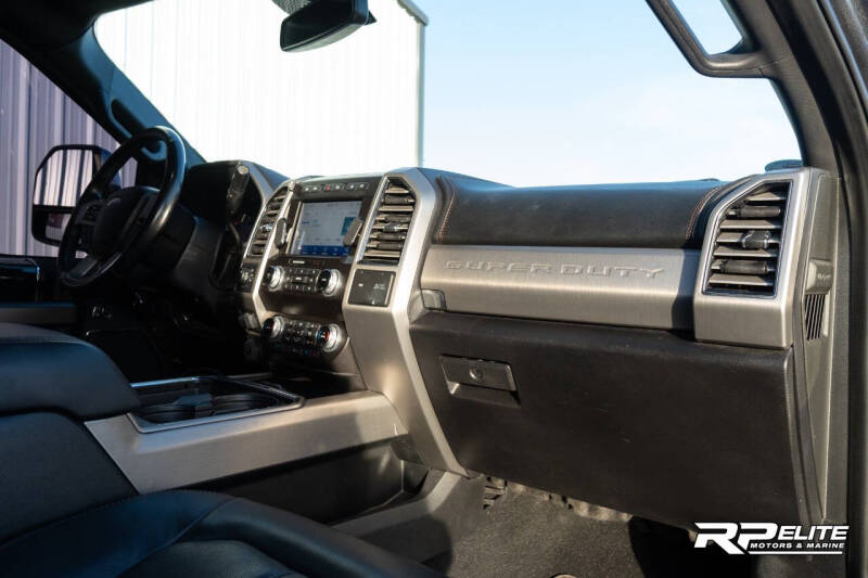 2020 Ford F-350 Super Duty Platinum