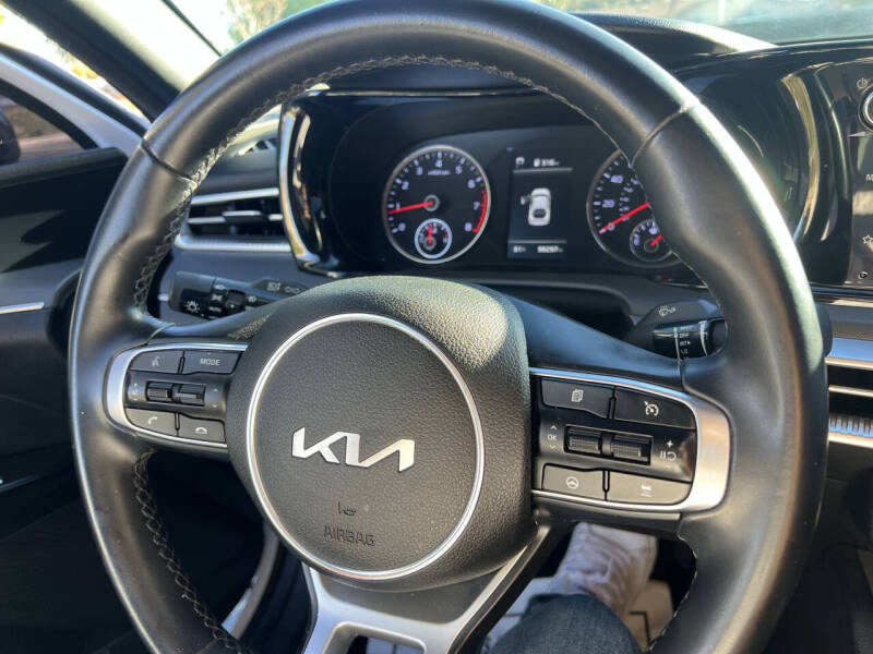 2022 Kia K5 GT-Line