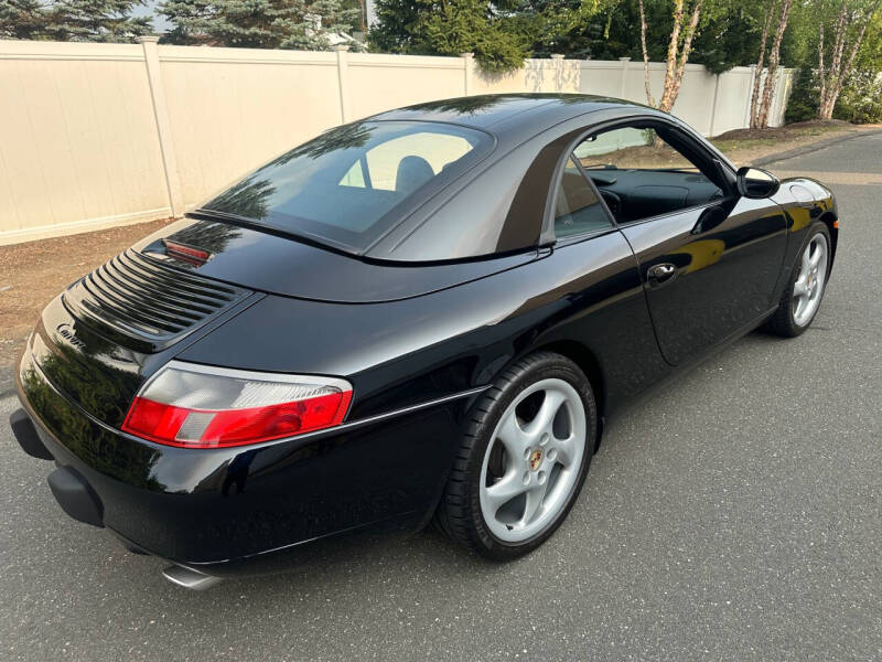 2001 Porsche 911 Carrera