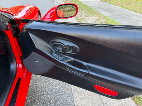 2004 Chevrolet Corvette