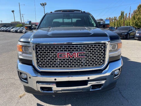 2015 GMC Sierra 3500HD Denali