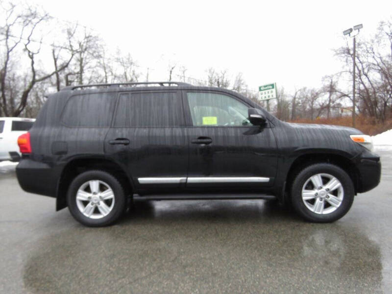 2014 Toyota Land Cruiser