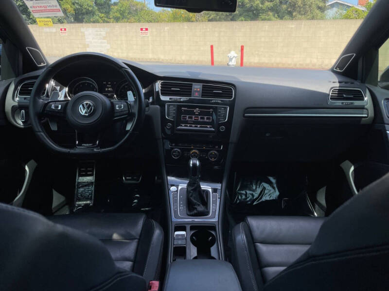 2015 Volkswagen Golf R