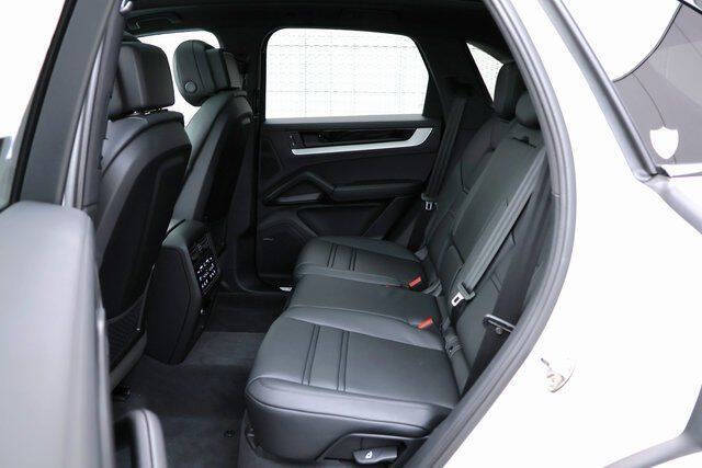 2025 Porsche Cayenne