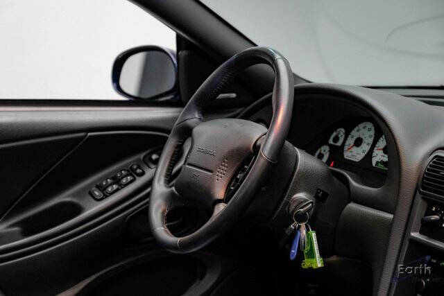 2004 Ford Mustang SVT Cobra